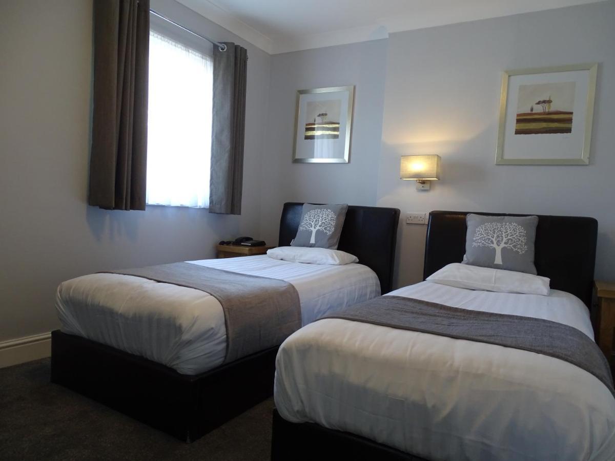 The Beeches Hotel & Leisure Club West Bridgford Bagian luar foto