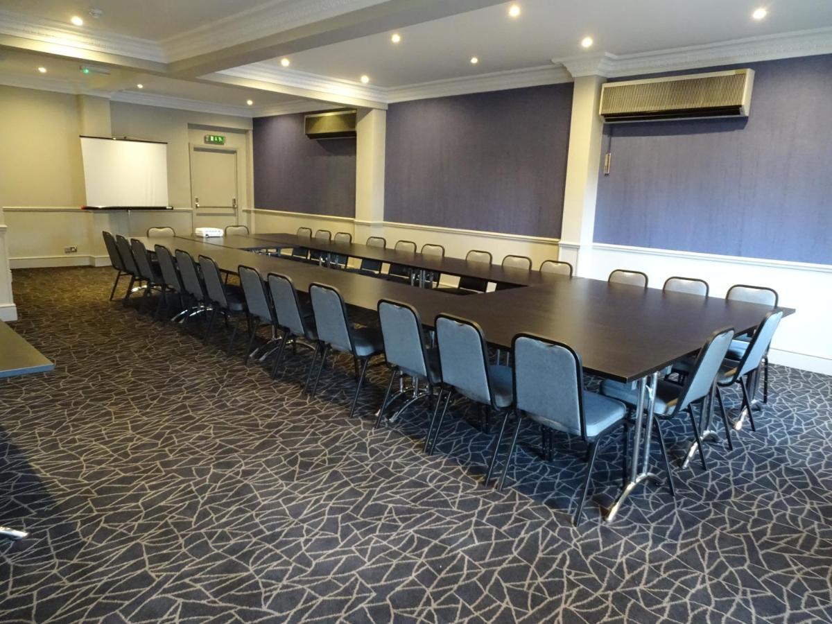 The Beeches Hotel & Leisure Club West Bridgford Bagian luar foto