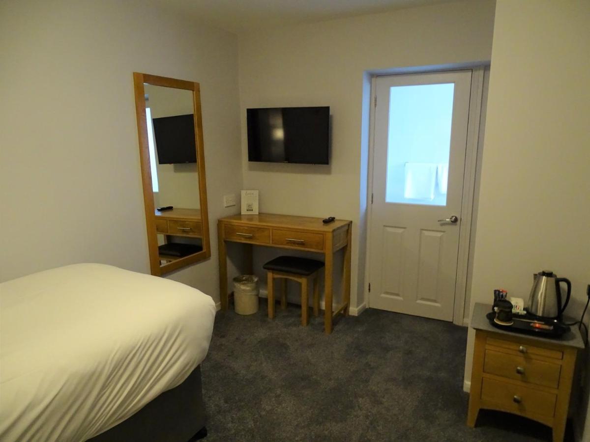 The Beeches Hotel & Leisure Club West Bridgford Bagian luar foto